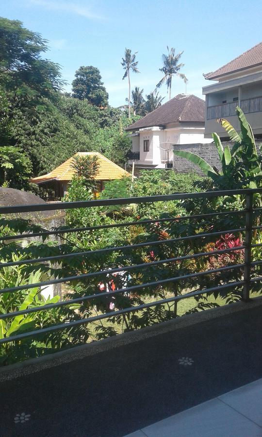 Madu Sentana House Hotel Ubud  Bagian luar foto